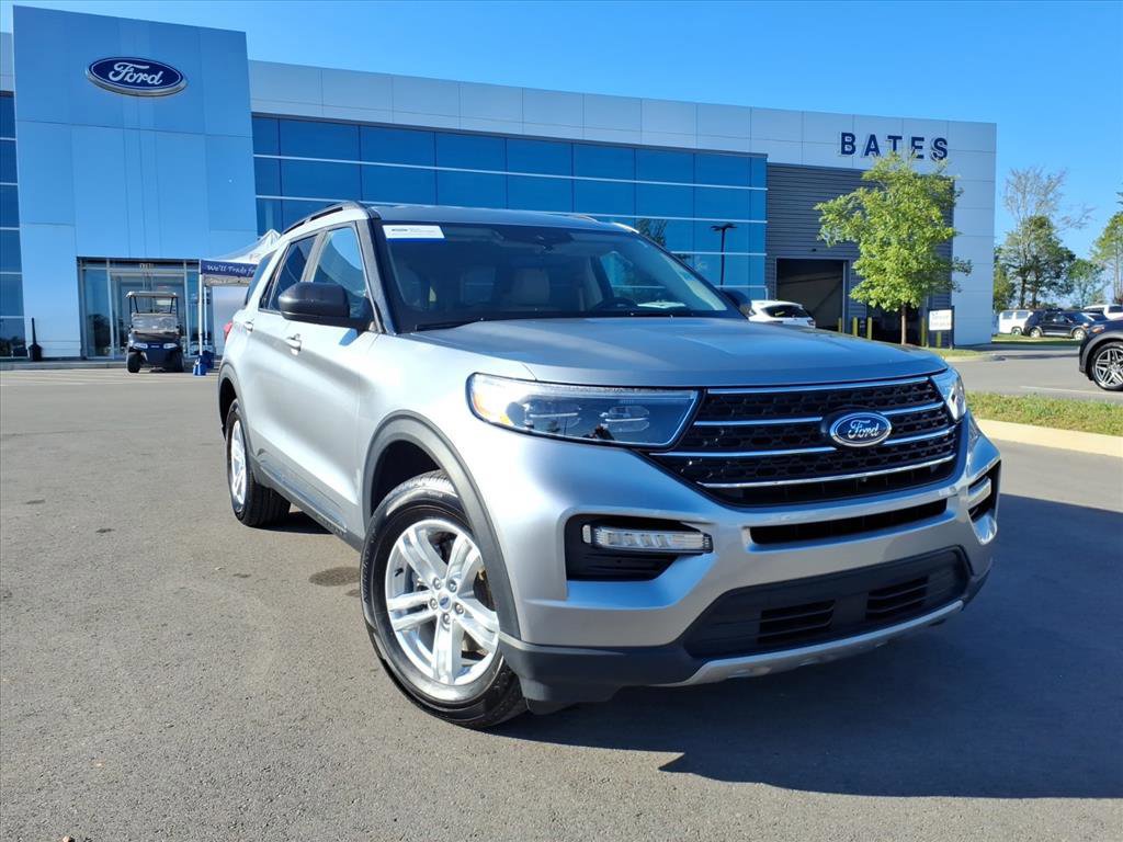 Certified 2023 Ford Explorer XLT w/ Equipment Group 202A image 7