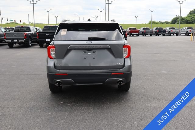 Certified 2024 Ford Explorer XLT w/ Equipment Group 202A AWD/4WD image 5