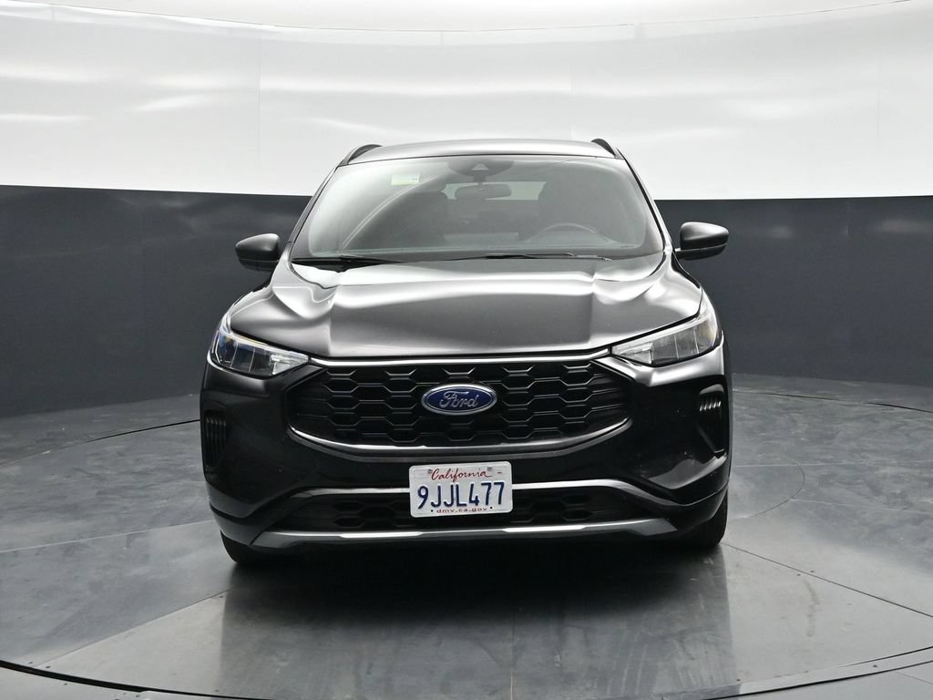 Certified 2023 Ford Escape ST-Line w/ Tech Pack #1 FWD image 18