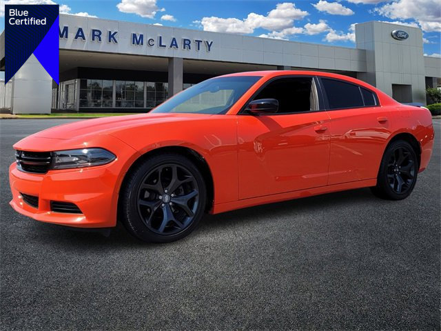Used 2020 Dodge Charger SXT w/ Blacktop Package