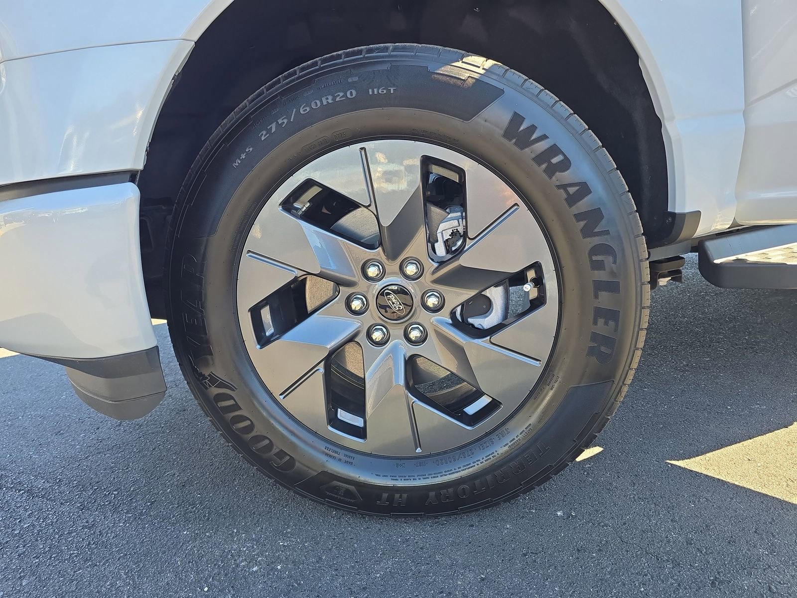 Certified 2025 Ford F150 Lightning Lariat image 29