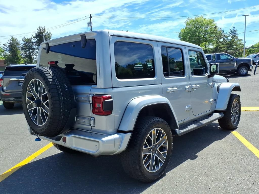 Used 2024 Jeep Wrangler High Altitude AWD/4WD image 6