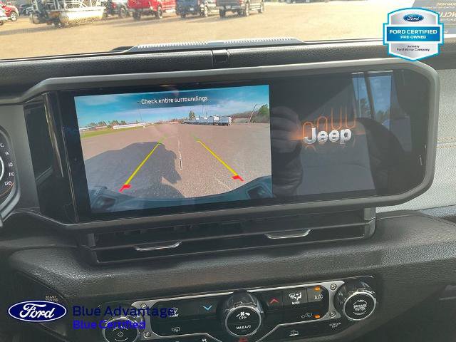 Used 2025 Jeep Gladiator Sport AWD/4WD image 16