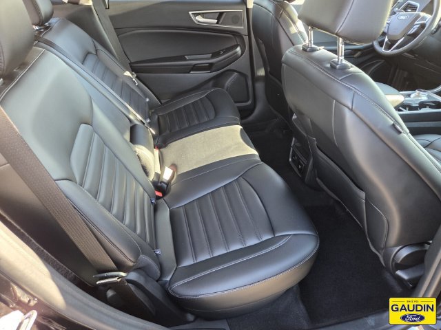 Certified 2024 Ford Edge SEL w/ Convenience Package AWD/4WD image 15