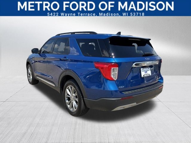 Certified 2022 Ford Explorer XLT w/ Equipment Group 202A AWD/4WD image 3