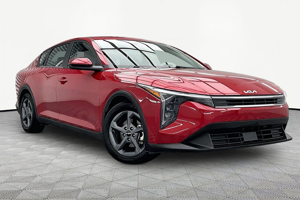 Used 2025 Kia K4 FWD image 12