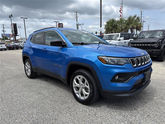 Used 2024 Jeep Compass Latitude AWD/4WD image 15