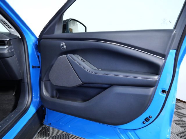 Certified 2023 Ford Mustang Mach-E Select AWD/4WD image 9