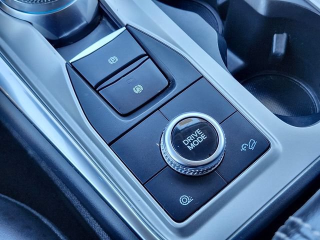 Certified 2022 Ford Explorer XLT w/ Equipment Group 202A AWD/4WD image 27