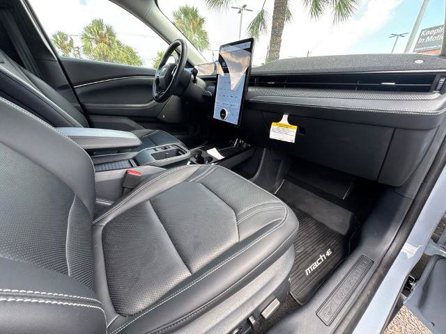Certified 2025 Ford Mustang Mach-E Premium RWD image 22