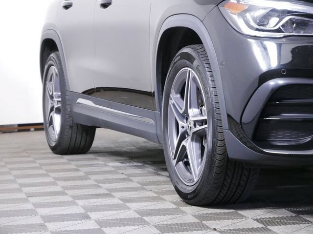 Used 2023 Mercedes-Benz GLA 250 4MATIC image 2