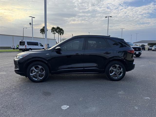 Certified 2024 Ford Escape ST-Line image 2