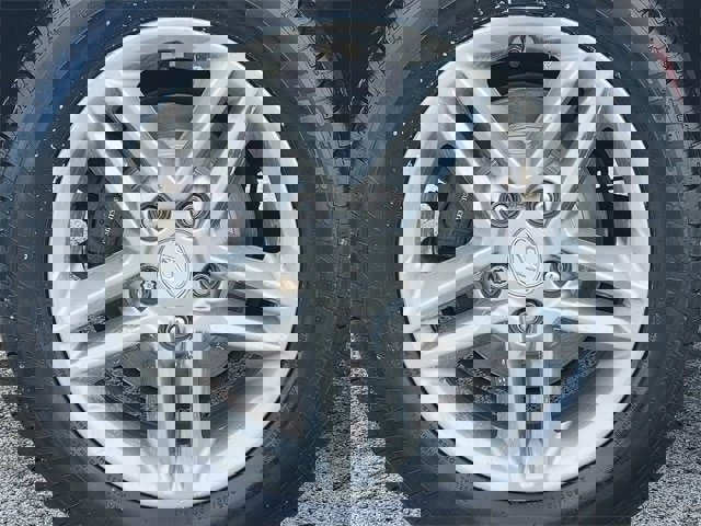 Used 2020 Hyundai Kona SE image 16