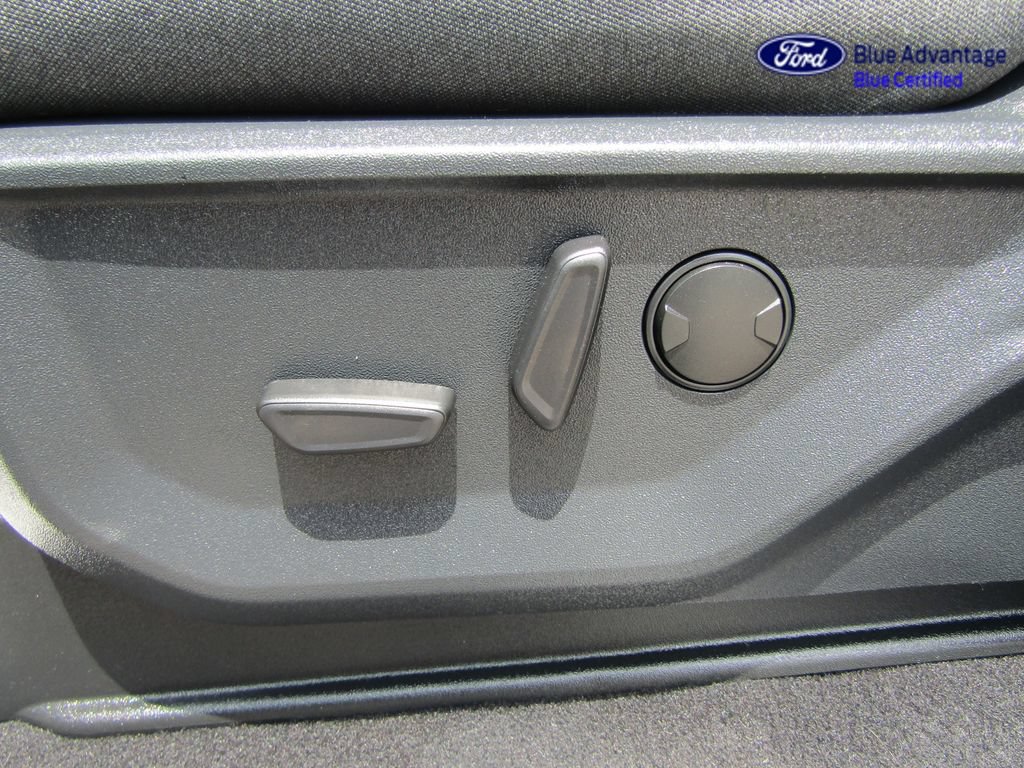 Certified 2025 Ford F150 XLT w/ Equipment Group 302A MID AWD/4WD image 29