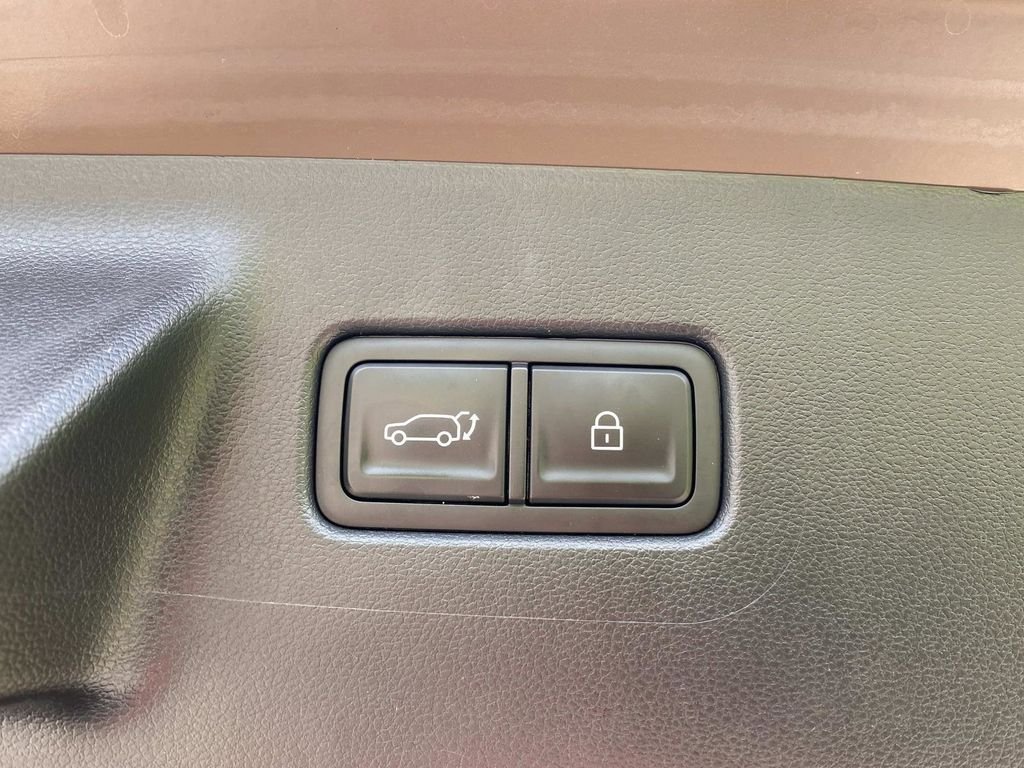 Used 2024 Hyundai Santa Fe XRT AWD/4WD image 9