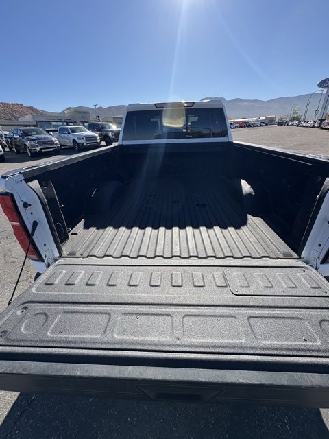 Used 2024 Chevrolet Silverado 3500 LTZ w/ LTZ Convenience Package image 31