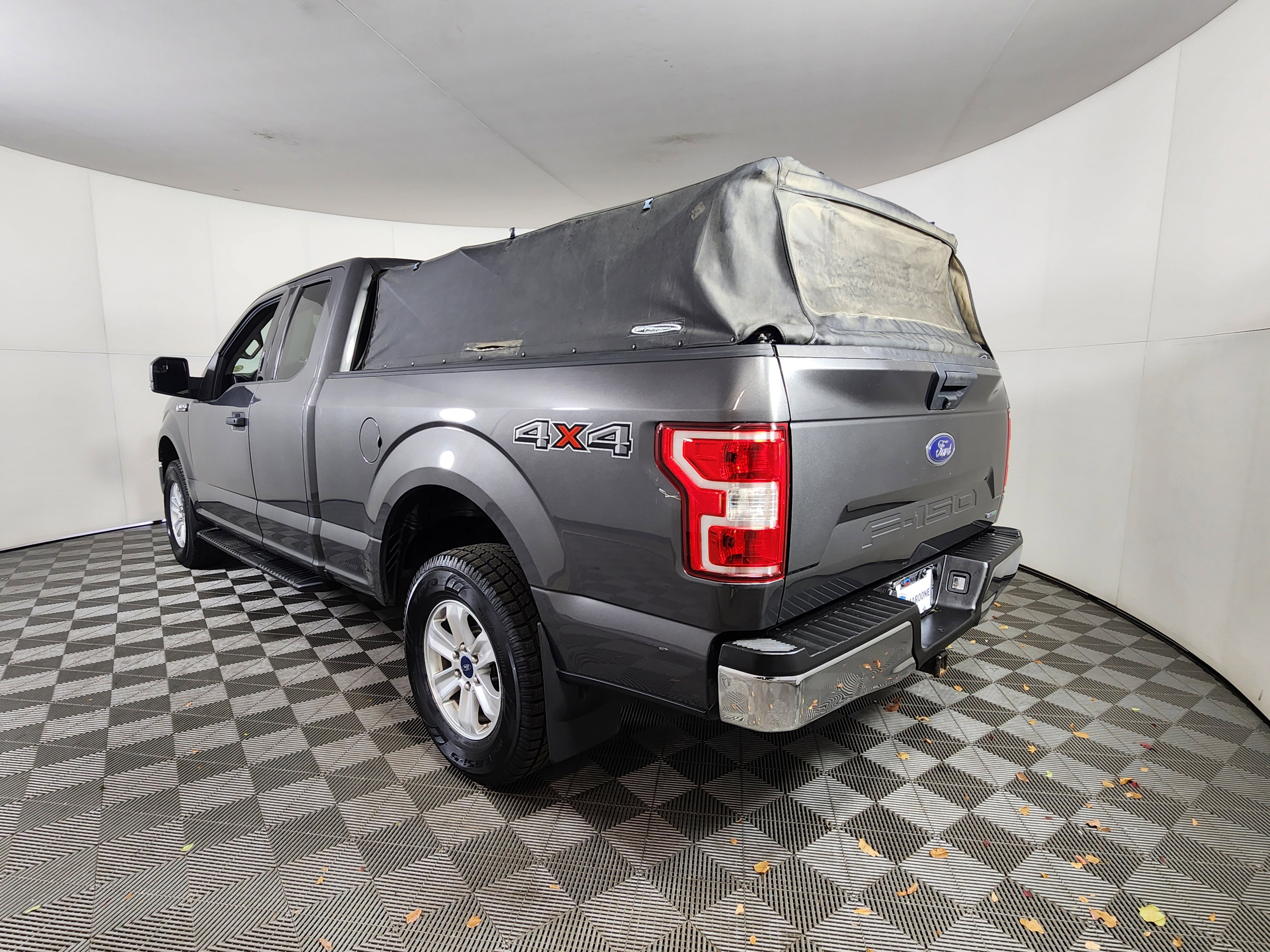 Certified 2018 Ford F150 XLT w/ Equipment Group 301A Mid image 5