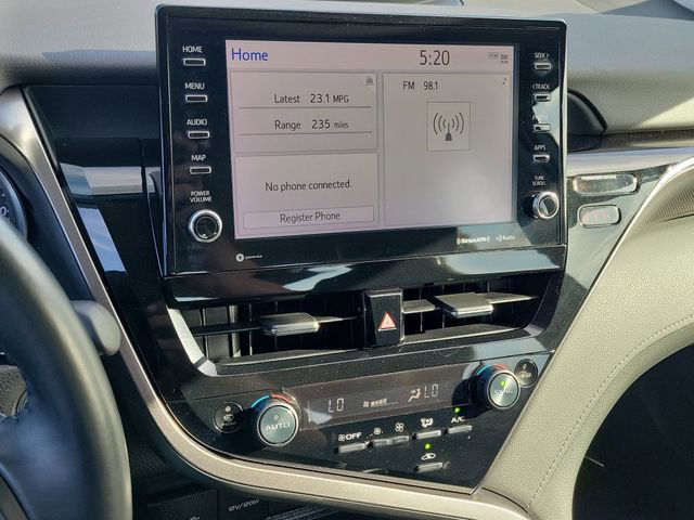 Used 2021 Toyota Camry XSE FWD image 8