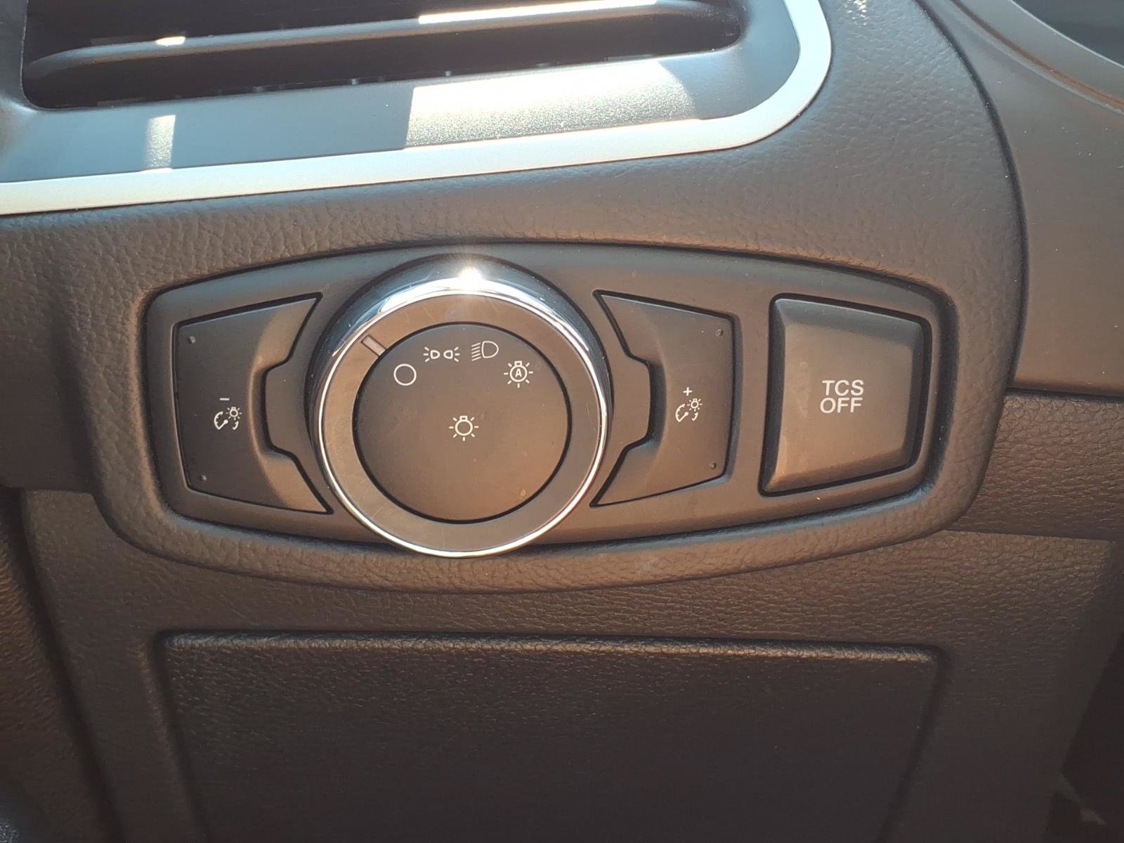 Certified 2024 Ford Edge SEL AWD/4WD image 17