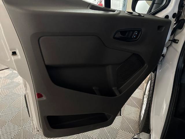 Certified 2025 Ford Transit 250 Low Roof w/ Exterior Upgrade Package RWD image 18