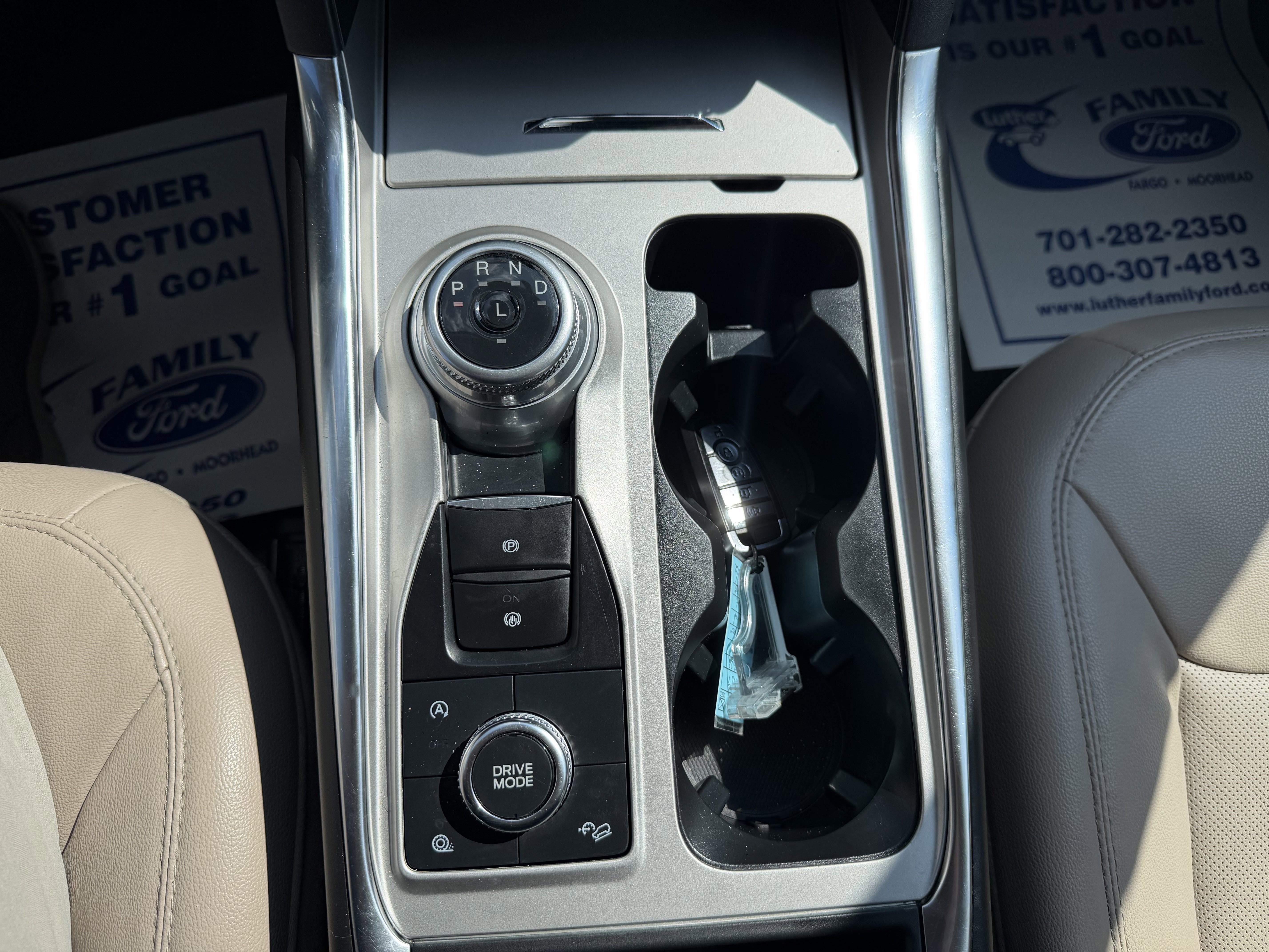 Certified 2023 Ford Explorer Limited AWD/4WD image 17
