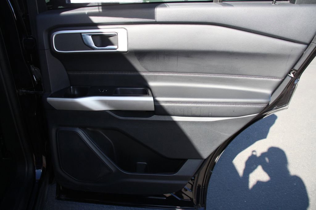 Certified 2022 Ford Explorer XLT RWD image 27