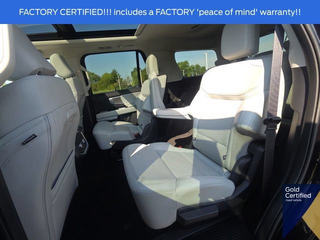 Certified 2025 Ford Expedition Platinum w/ Driver's Package AWD/4WD image 27
