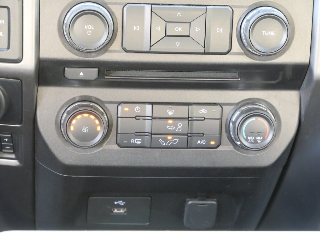 Certified 2018 Ford F150 XLT w/ Equipment Group 301A Mid AWD/4WD image 19