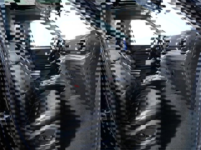 Certified 2023 Ford Explorer XLT w/ Equipment Group 202A image 10