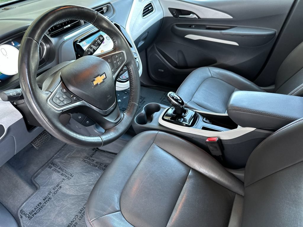 Used 2017 Chevrolet Bolt Premier FWD image 9