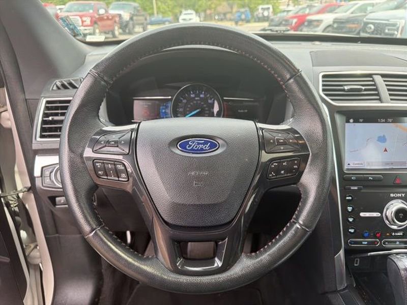 Certified 2019 Ford Explorer Sport w/ Equipment Group 401A image 7