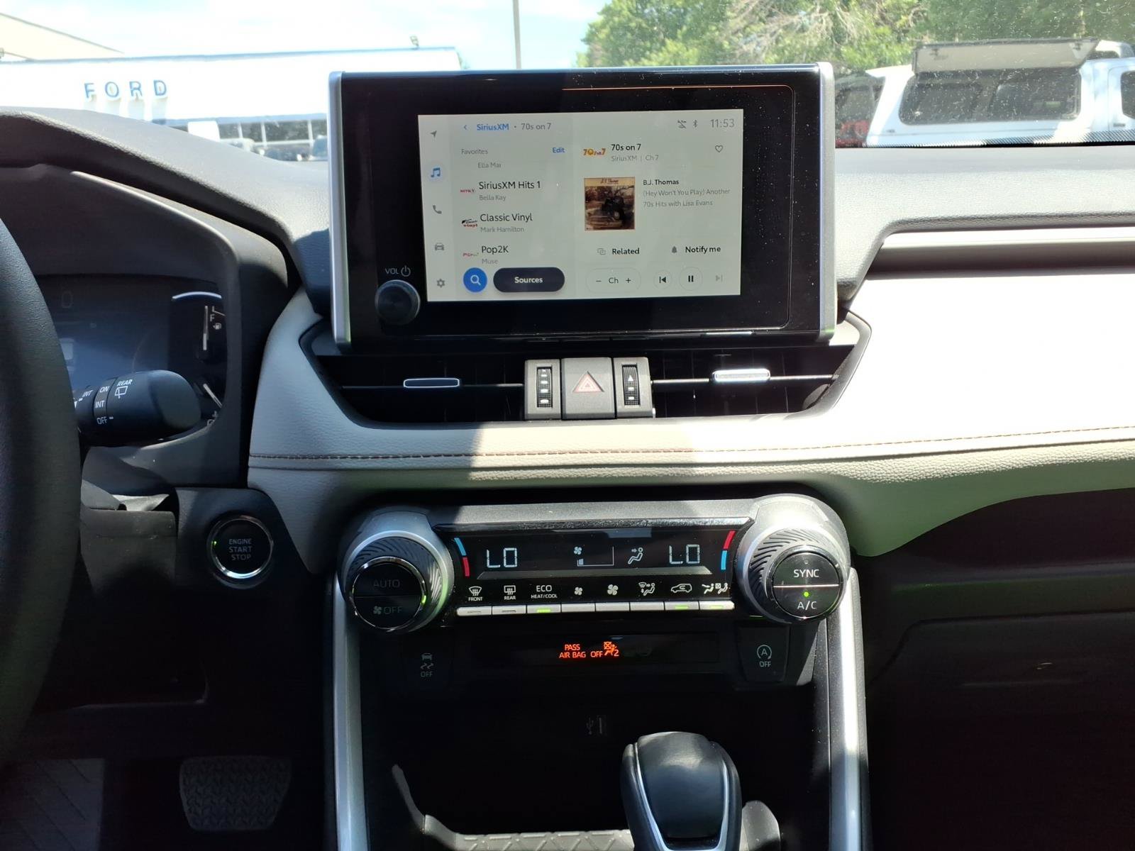 Used 2025 Toyota RAV4 XLE Premium FWD image 11