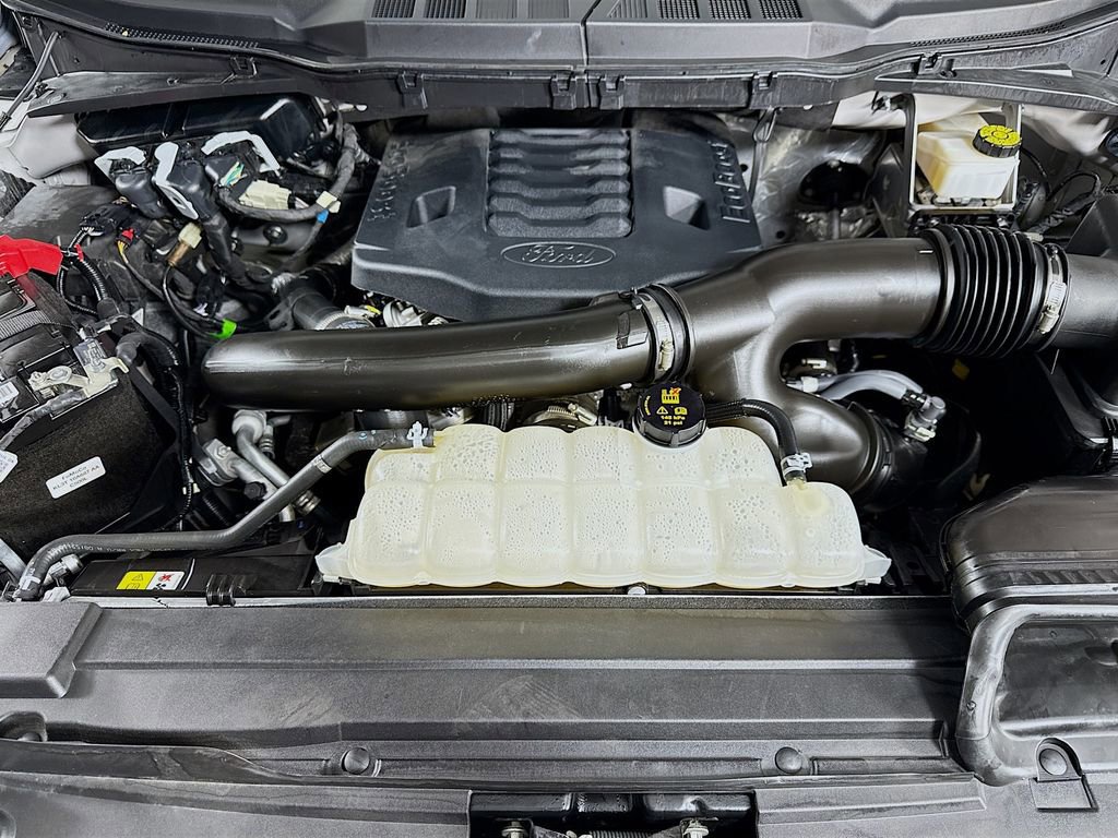 Certified 2021 Ford F150 XLT w/ Equipment Group 302A High image 30