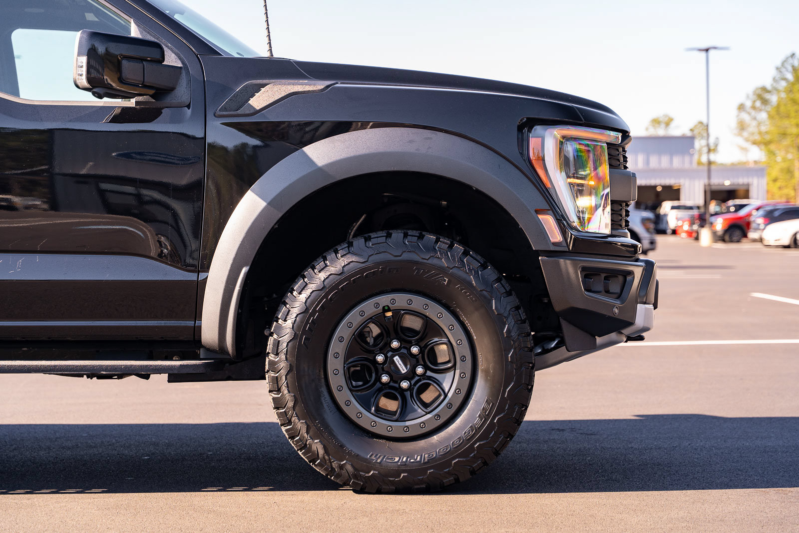 Certified 2022 Ford F150 Raptor w/ Equipment Group 801A High AWD/4WD image 9