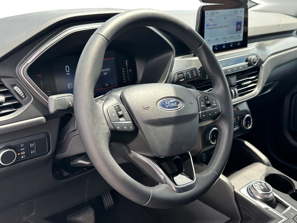 Certified 2024 Ford Escape Active FWD image 11