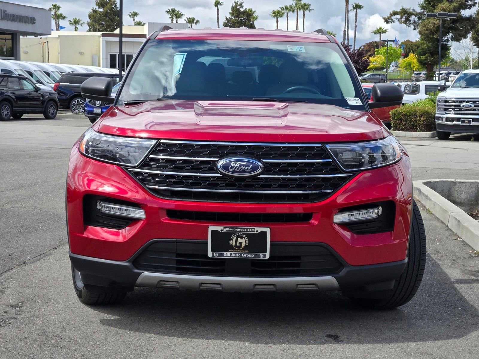 Certified 2024 Ford Explorer XLT w/ Equipment Group 202A AWD/4WD image 9