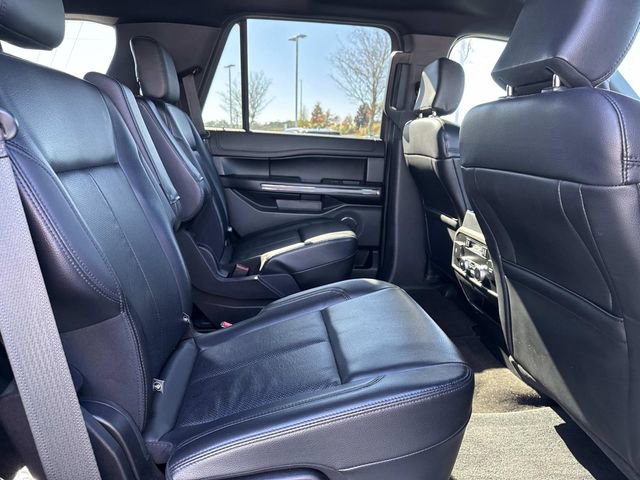 Certified 2020 Ford Expedition XLT w/ Equipment Group 202A image 10
