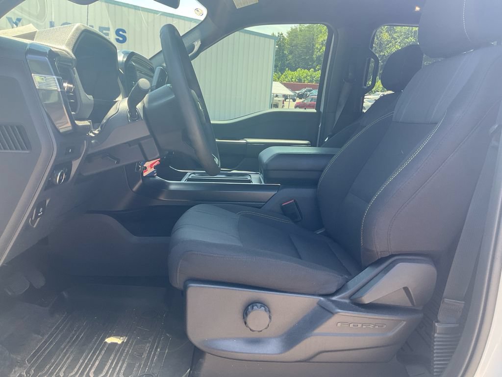 Certified 2025 Ford F150 STX w/ Equipment Group 200A AWD/4WD image 16