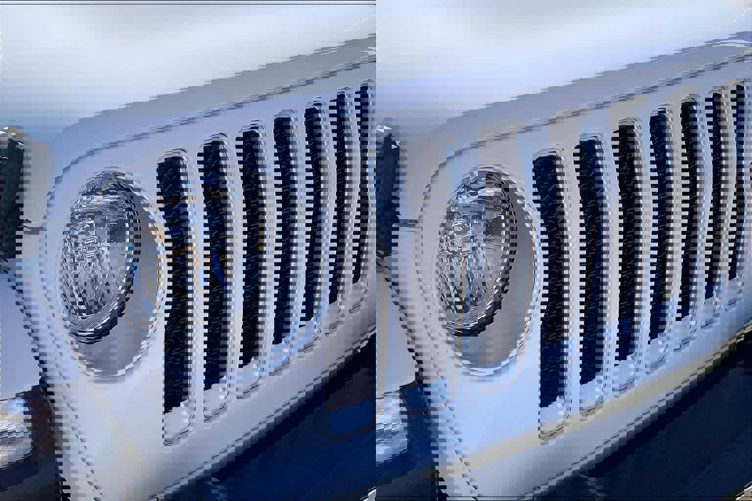 Used 2023 Jeep Wrangler Sahara image 29