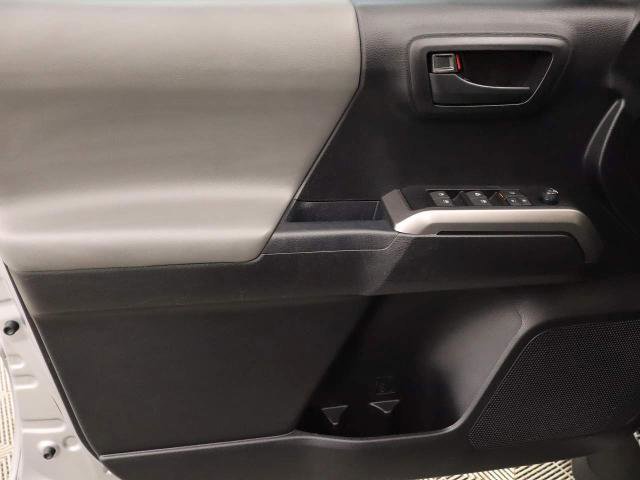 Used 2021 Toyota Tacoma SR5 image 34