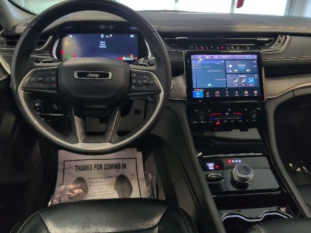 Used 2023 Jeep Grand Cherokee Limited AWD/4WD image 18