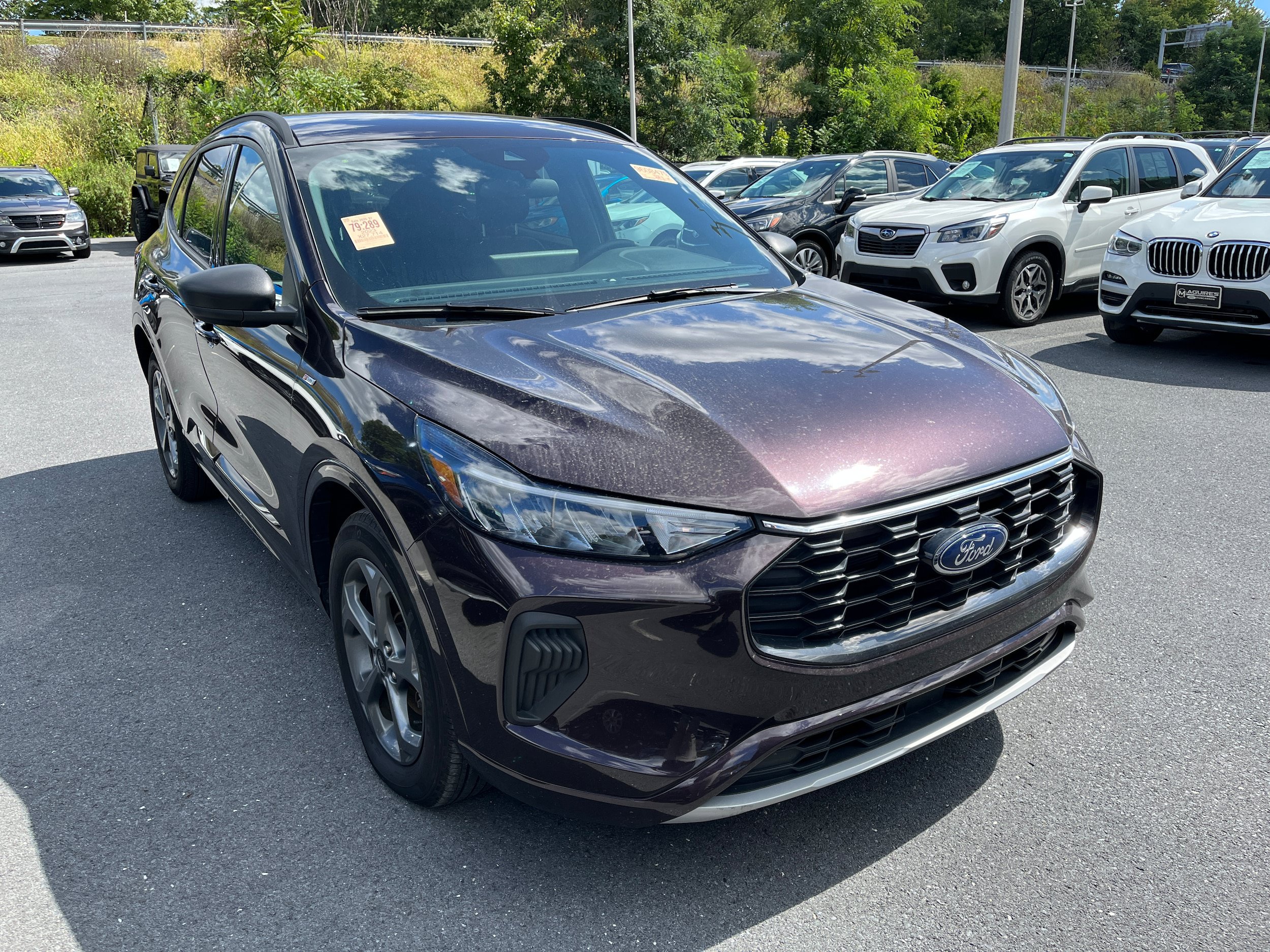 Certified 2023 Ford Escape ST-Line w/ Tech Pack #1 AWD/4WD image 3