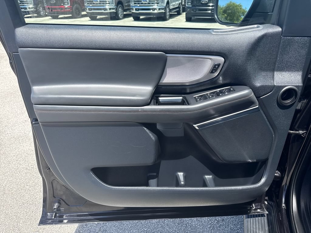 Certified 2025 Ford Expedition Active RWD image 13