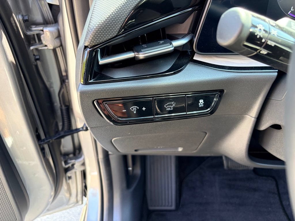 Used 2024 Kia Niro Wind FWD image 20