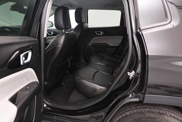 Used 2022 Jeep Compass Limited AWD/4WD image 24