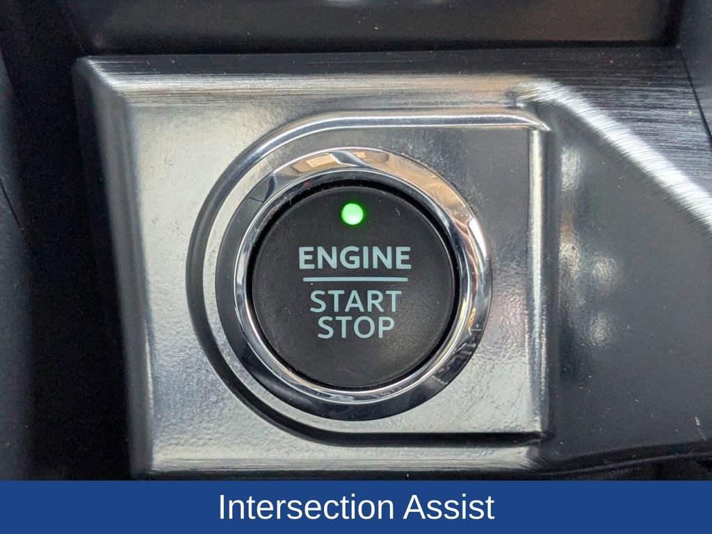 Certified 2023 Ford F150 Lariat w/ Equipment Group 502A High image 32