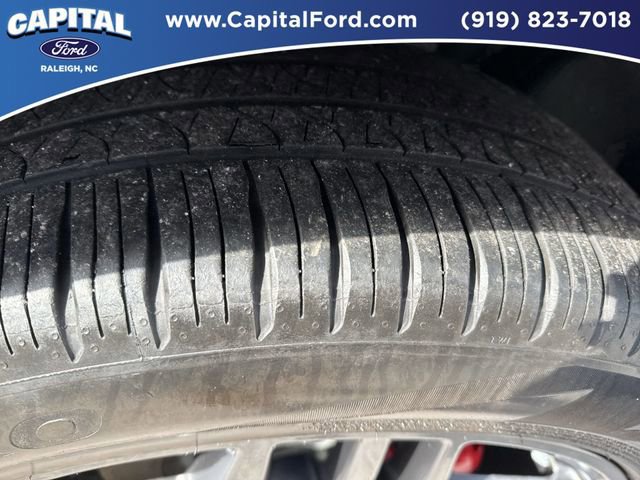 Certified 2025 Ford Explorer ST-Line w/ Premium Package image 14