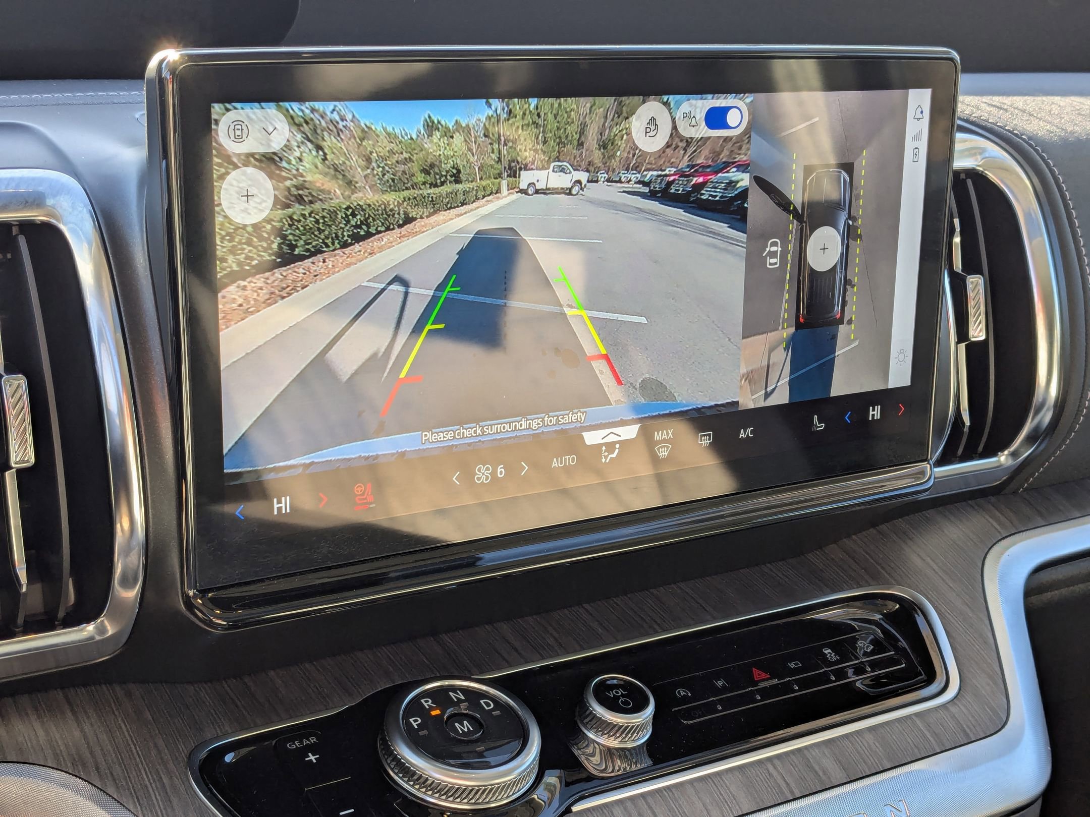 Certified 2025 Ford Expedition Platinum w/ Platinum Ultimate Package image 24