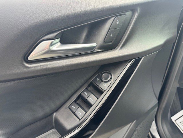 Used 2025 Chevrolet Equinox LT AWD/4WD image 13