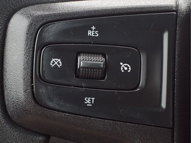 Used 2021 Chevrolet Silverado 1500 Custom Trail Boss AWD/4WD image 17